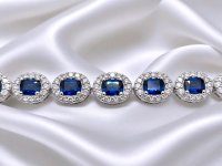 Armreif 750 Gold mit Diamant 2 ct & Saphir 4 ct - Bild 2