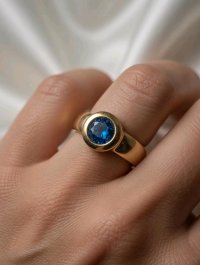Ring 585 Gelbgold mit 0,4 ct blauem Diamant - Bild 5