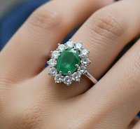 Ring 750 Gold mit Smaragd 1,5 ct und Diamant 0,8 ct - Bild 7