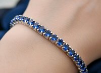 Armreif 750 Gold 18K mit 2,28 ct Saphir - Bild 3