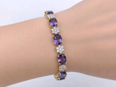 Armreif 750 Gold Amethyst 7,5 ct & Diamant 1,8 ct
