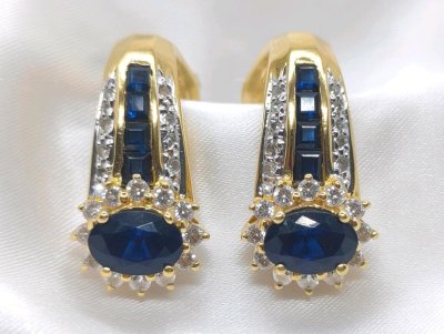 Ohrringe 750 Gold Stecker mit Saphir & Diamanten 2,4 ct