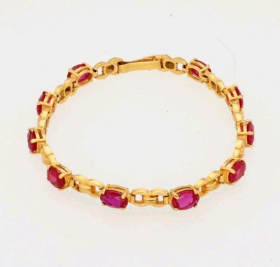 Armreif 585 Gelbgold mit 25,4 ct Rubinen