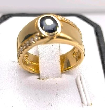 Ring 750 Gold Saphir 0,8ct Diamanten 0,25ct