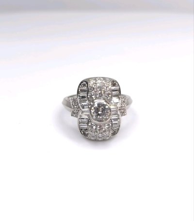 Cocktailring Platin 950 mit 2,5 ct Diamant