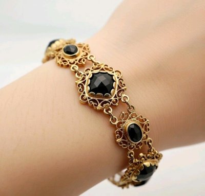 Antiker Granat-Armreif 585 Gold Massiv